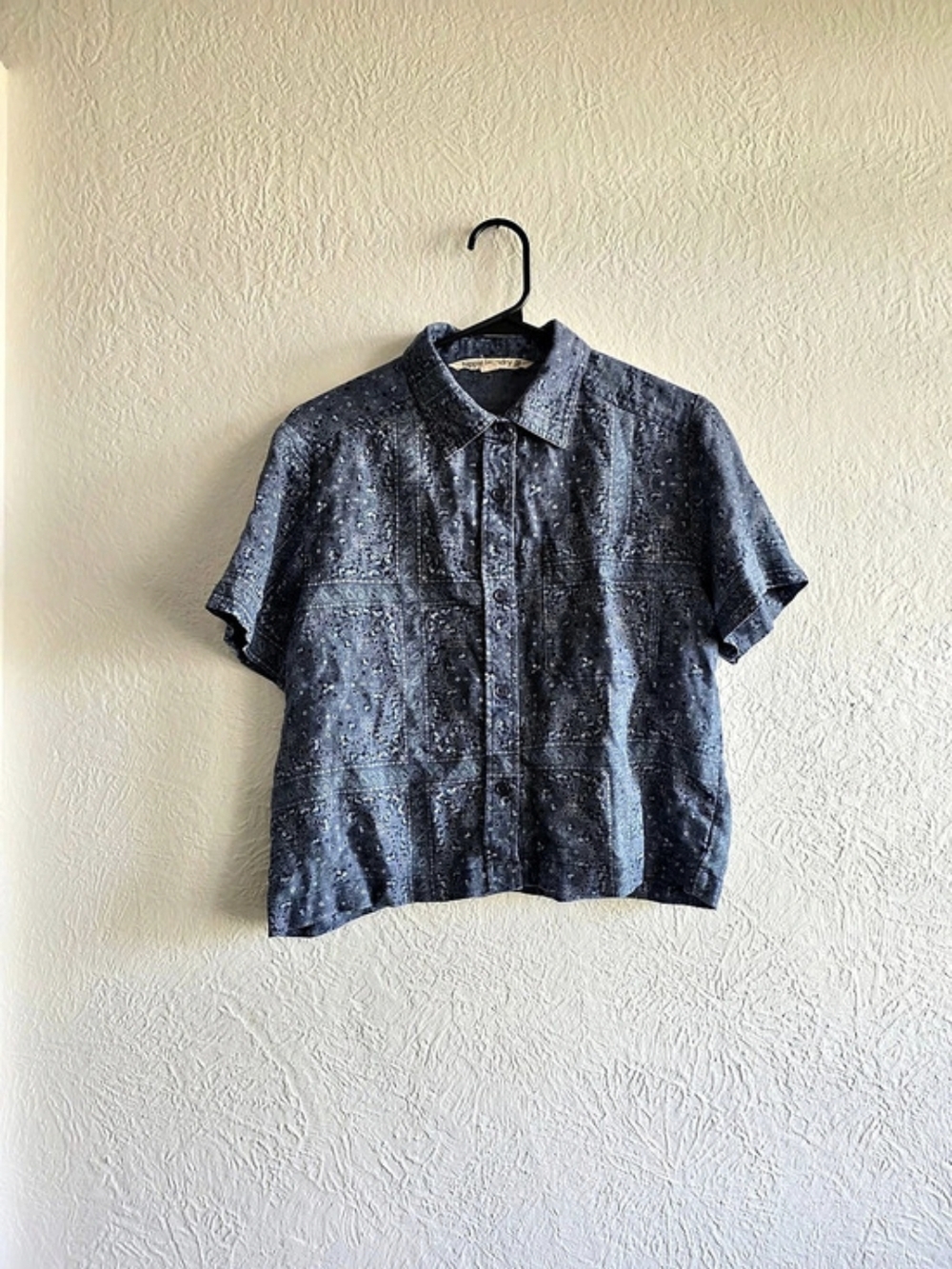 Boho Chic Hippe Laundry Floral Short Sleeve Button Down in Blue Small